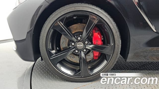 Genesis G70 2019 — ფოტო 5/20