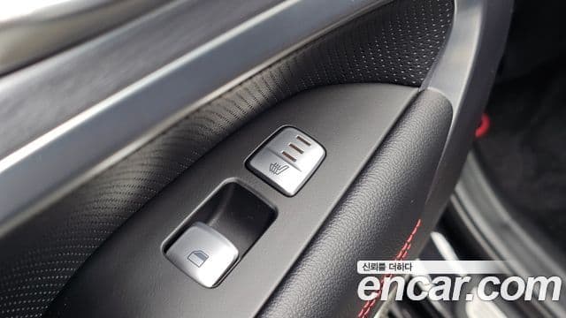 Genesis G70 2019 — Şəkil 12/34