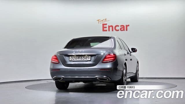 Mercedes-Benz E-Class 2018 — Şəkil 4/20