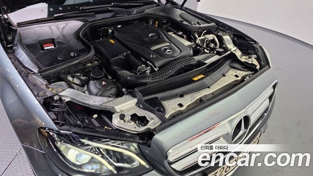 Mercedes-Benz E-Class 2018 — Şəkil 6/20