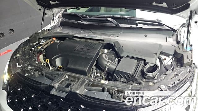 Land Rover Discovery Sport 2025 — ფოტო 6/20