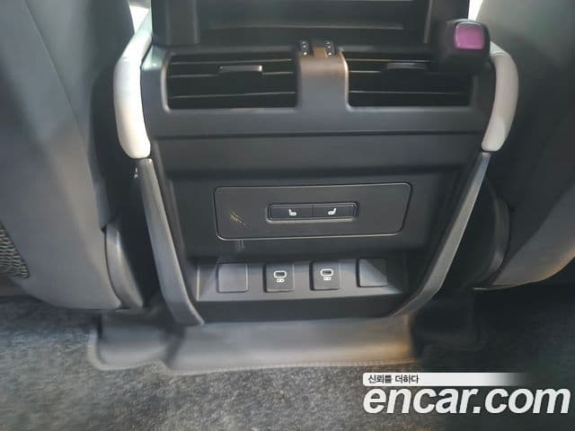 Land Rover Defender 2025 — Şəkil 13/20