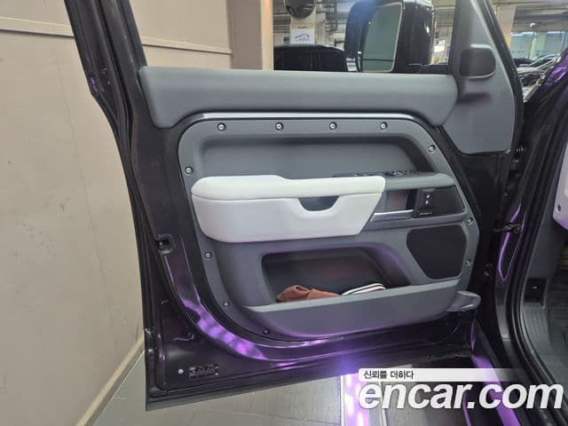 Land Rover Defender 2025 — Şəkil 14/20