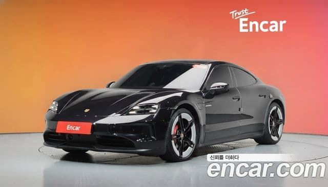 Porsche Taycan 2025 — ფოტო 10/33
