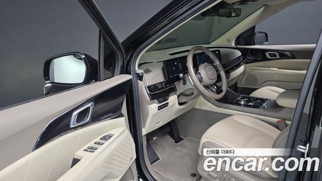 Kia Carnival 2024 — Şəkil 11/20