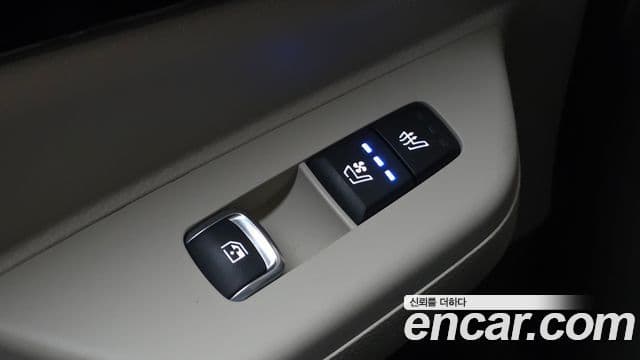 Kia Carnival 2024 — Şəkil 18/20