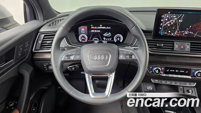 Audi Q5 2023 — ფოტო 13/20