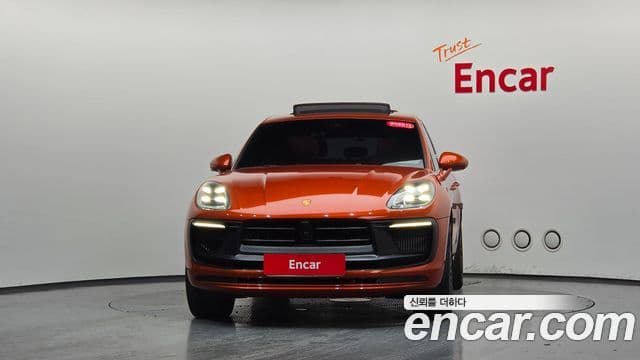 Porsche Macan 2022 — Şəkil 3/20
