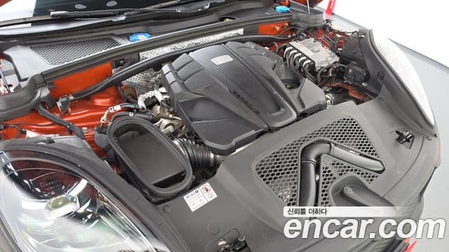 Porsche Macan 2022 — Şəkil 6/20