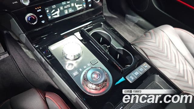 Genesis G80 2025 — Şəkil 17/20