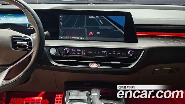Kia K8 2022 — фото 14 из 20