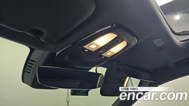Volvo XC40 Recharge 2022 — ფოტო 6/38