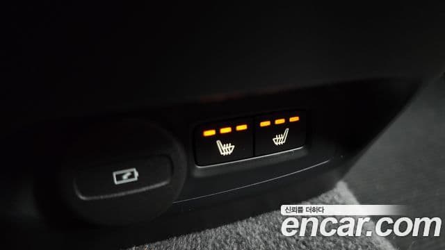 Volvo XC40 Recharge 2022 — ფოტო 12/38