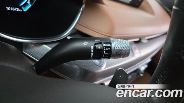 Genesis Electrified G80 2022 — Şəkil 14/20