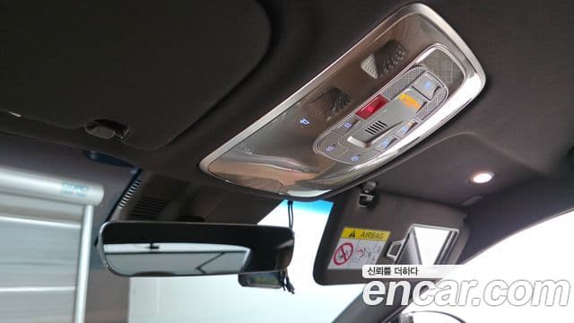 Genesis Electrified G80 2022 — Şəkil 17/20