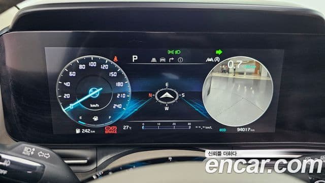 Kia Carnival 2020 — фото 8 из 20