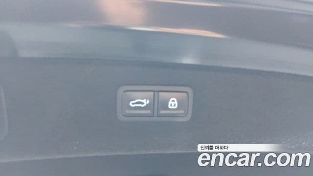 Genesis Electrified G80 2025 — Şəkil 19/20