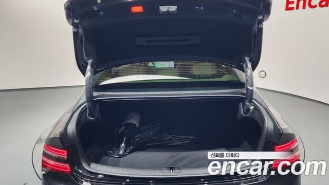 Genesis Electrified G80 2025 — Şəkil 20/20
