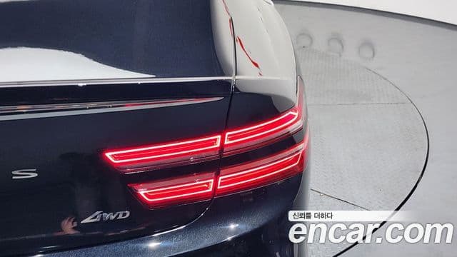 Genesis G80 2025 — Photo 25/37