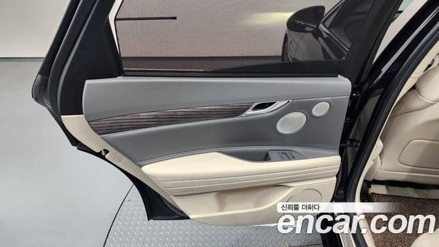 Genesis G80 2025 — Photo 5/37