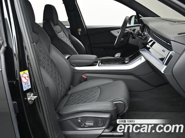 Audi Q7 2025 — Фото 10/20