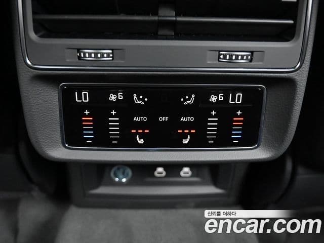 Audi Q7 2025 — Фото 16/20