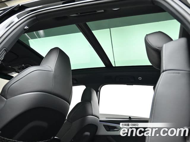 Audi Q7 2025 — Фото 19/20