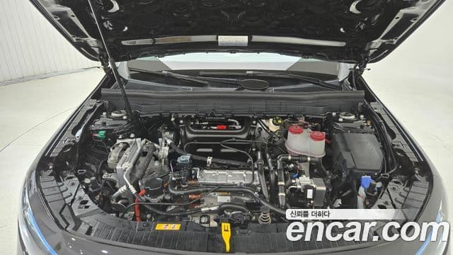 Mercedes-Benz EQB 2025 — ფოტო 4/18