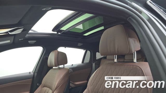 BMW X6 2023 — ფოტო 16/20