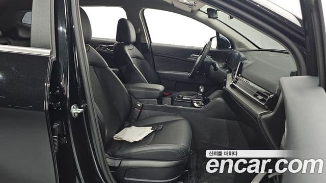 Kia Sportage 2022 — ფოტო 9/20