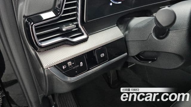 Kia Sportage 2022 — ფოტო 17/20