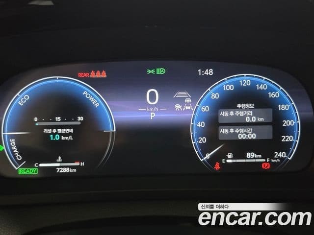 Toyota Crown Crossover 2024 — ფოტო 7/19
