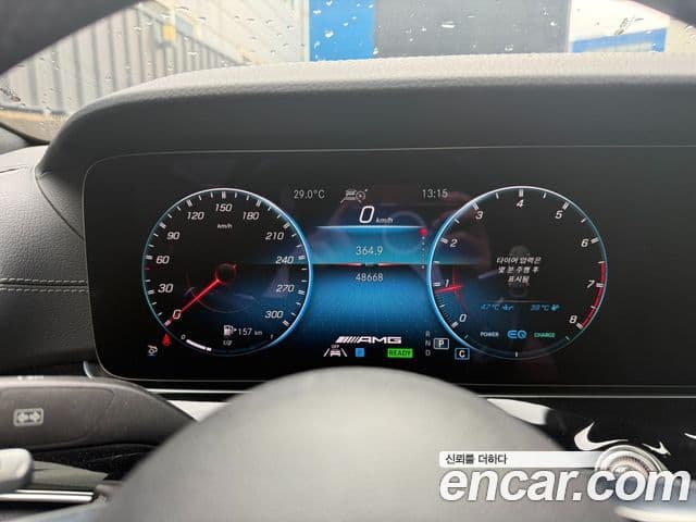 Mercedes-Benz AMG GT 2022 — фото 7 из 16