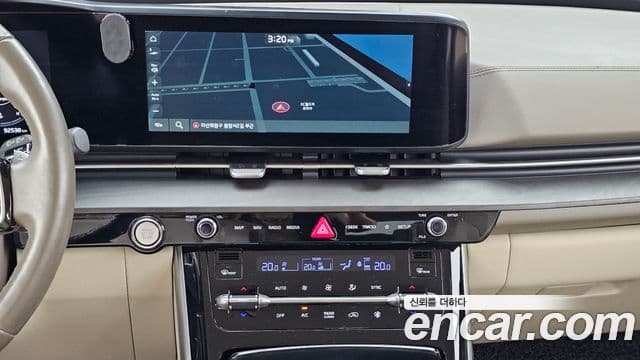 Kia Carnival 2021 — Фото 14/20