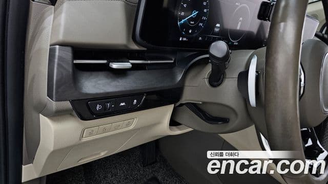 Kia Carnival 2021 — Фото 16/20