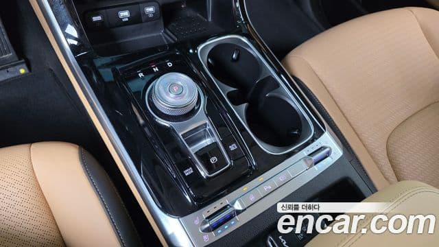 Kia Carnival 2023 — Фото 9/20