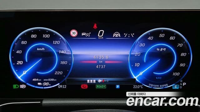 Mercedes-Benz EQA 2025 — ფოტო 15/18
