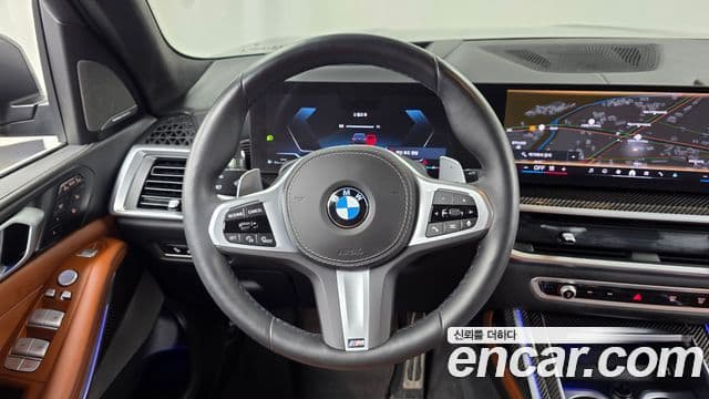 BMW X7 2025 — Фото 13/20