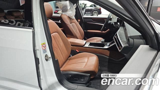 Audi A6 2021 — ფოტო 12/20