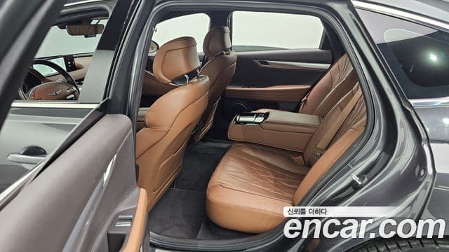 Genesis Electrified G80 2021 — Şəkil 12/20