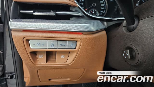 Genesis Electrified G80 2021 — Şəkil 19/20