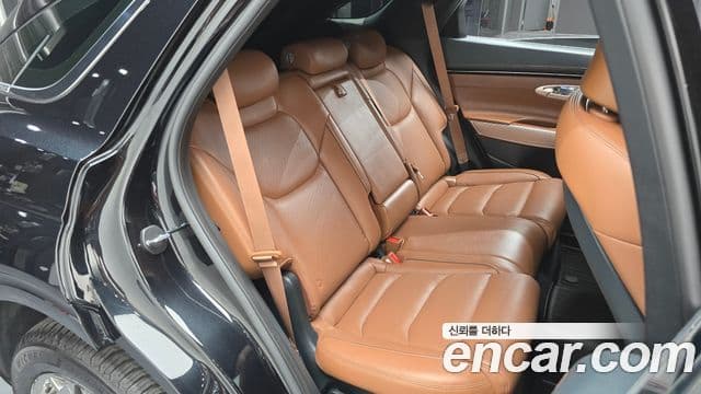 Genesis GV70 2023 — ფოტო 12/20