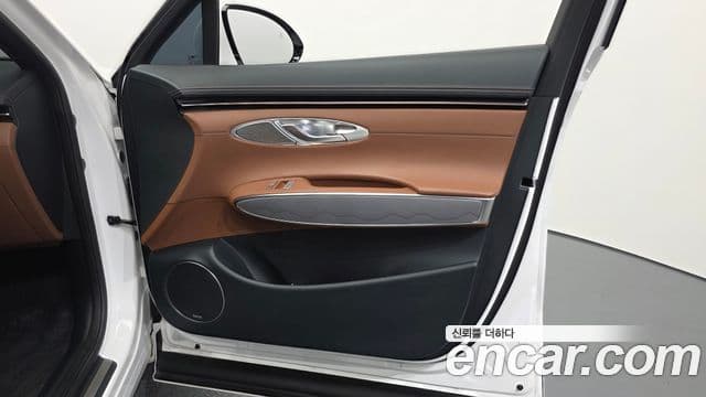 Genesis GV70 2024 — Photo 5/35
