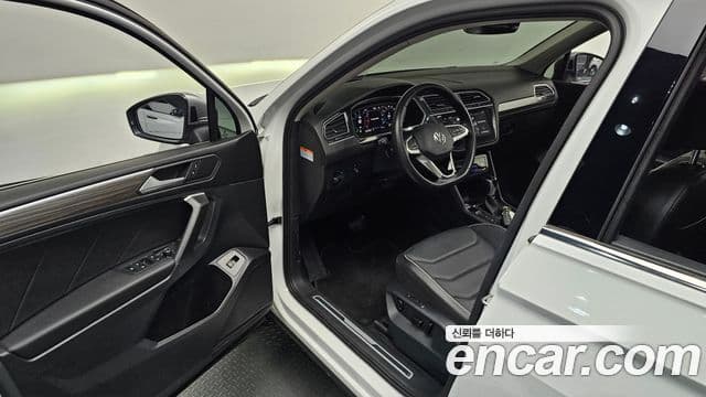 Volkswagen Tiguan Allspace 2024 — Şəkil 11/20