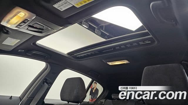 BMW 1 Series 2018 — Şəkil 17/20