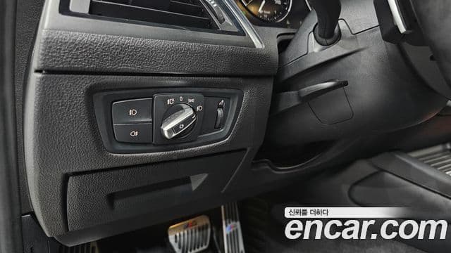 BMW 1 Series 2018 — Şəkil 13/32