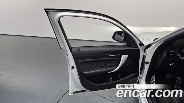 BMW 1 Series 2018 — Şəkil 5/32