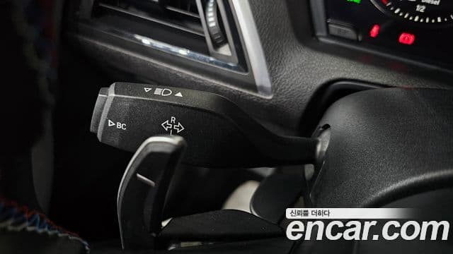 BMW 1 Series 2018 — Şəkil 9/32