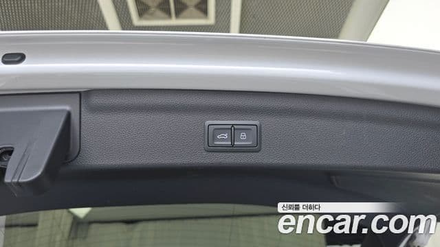 Audi Q3 2023 — ფოტო 30/31