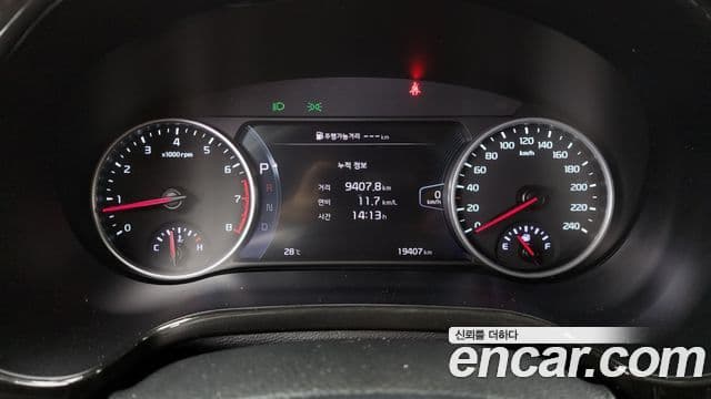 Kia Seltos 2022 — Şəkil 8/20